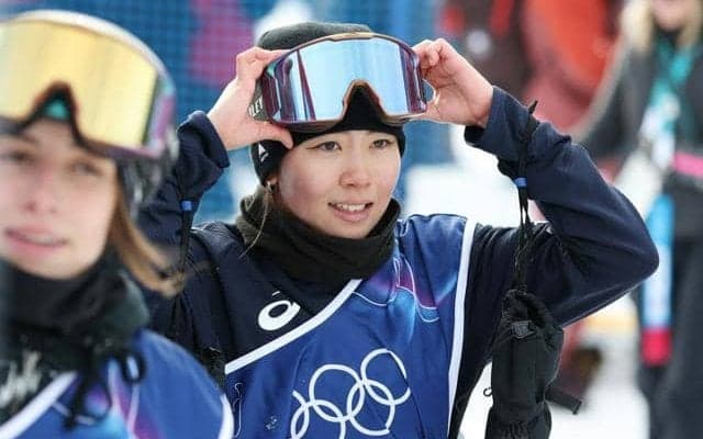 新星・深田茉莉がスロープスタイルで金　「信じられない」と泣き笑い