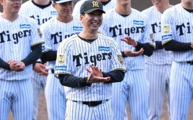 阪神キャンプに現れた大御所「どなたかと思ったら」　ナインも恐縮…X仰天「いるぅw」