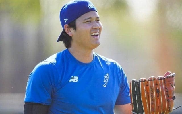 大谷翔平が「隙あらばちょけてくる笑」　監督熱弁中なのに…“クソガキ”発動、イタズラに爆笑