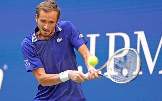 メドベージェフがストレート勝利、GS3度目の決勝進出を決める[USオープン]