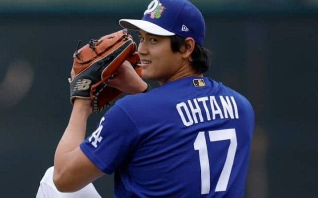 大谷翔平、WBCでの二刀流断念の“裏側”　「腰を据えて話した」ド軍幹部の明かす偉才の葛藤「本心では投げたかったと思う」