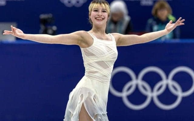 「どうしたらこんなにオリンピックをエンジョイできるのだろうと…」金メダル、アリサ・リウの“のびのび演技”に日本解説者も感嘆、異色の経歴も話題【冬季五輪】