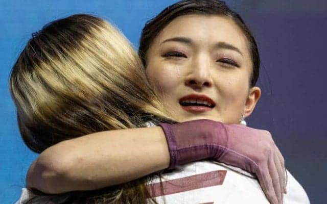 涙の坂本花織を“守る”　米女子代表が撮影を狙ったカメラマンに苦言「ズカズカと踏み込んでくる。本当にどうかと思う」【冬季五輪】