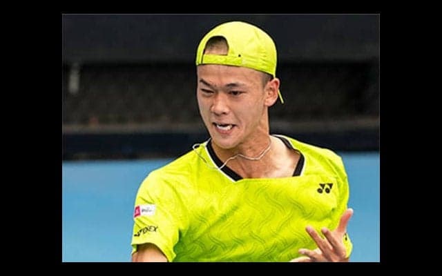 坂本怜 激闘制し逆転勝ちで4強