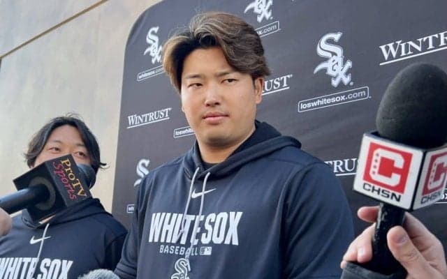 村上宗隆、「4番・一塁」でOP戦デビュー「ワクワク」　鈴木誠也と侍J対決