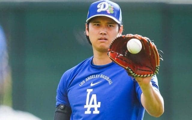 大谷翔平の“未読数”は？　ド軍公式が投稿した携帯の中身…ロハスはまさかの1500件超え