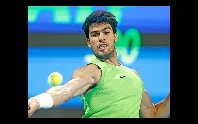  アルカラス 前年王者下し26度目V王手 