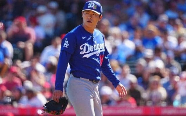 山本由伸、OP開幕戦は2回途中2失点　初回2Kの快投も…テオの痛恨落球→連打浴び途中交代