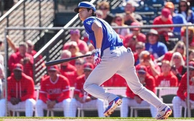 大谷翔平、今季初実戦は3打数1安打　元同僚から技あり内野安打→初得点もマーク