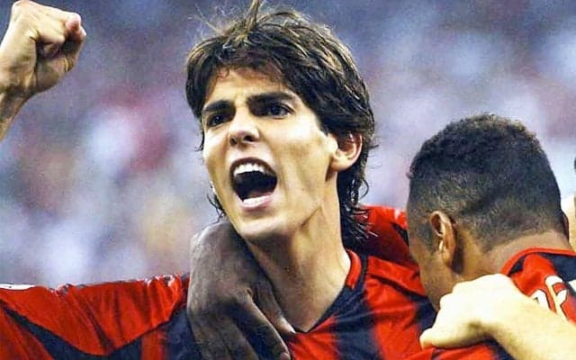 【欧州サッカー】ブラジルで珍しい「魔術」を使わないクラッキ　カカのドリブルは「神から授かった」天性のもの