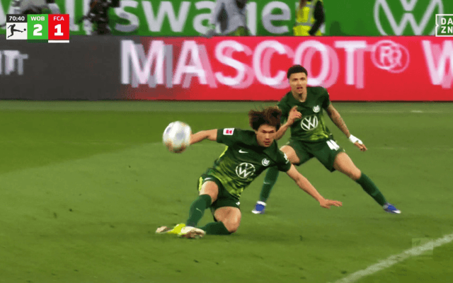 「体幹やばすぎ」20歳塩貝健人がブンデスリーガ初得点！爆速スプリント→GK翻弄ダイレクト弾「これぞストライカーだ」「3月に代表呼ぼう」