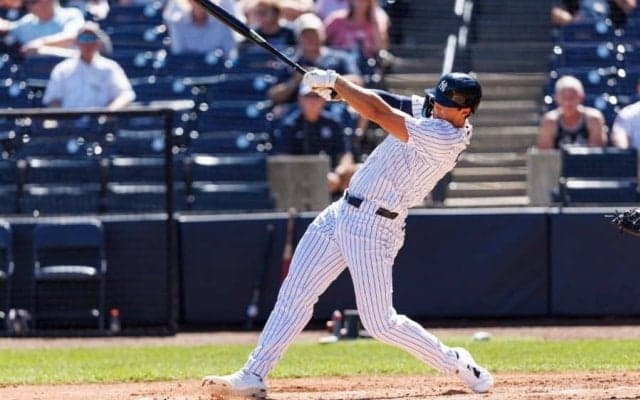 大谷“激似”の201cm超有望株「参考にしている」　瓜二つの打法で特大弾…ジャッジも称賛