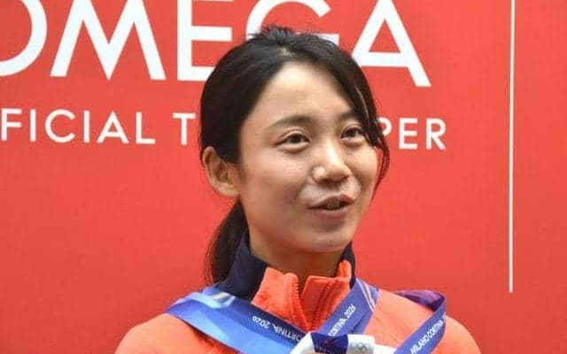 「無言の40秒」高木美帆がかみ締めた思い　師と交わした涙の抱擁