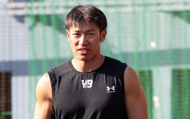 鷹・柳田悠岐にアクシデント　首の違和感で侍J戦欠場…軽症強調も球場離れる