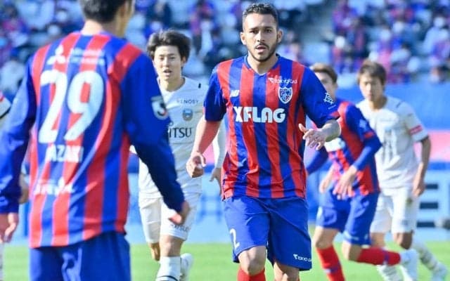 【26年明治安田J2･J3百年構想リーグ　湘南vs八戸「詳細分析」】湘南、長澤監督のもとでチーム再生、FC東京でも監督と共闘のブラジル人MFがピッチの中心に(1)