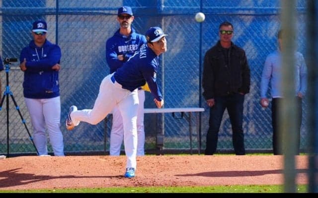 佐々木朗希の“魔球”を指揮官称賛「グッド」　先発ローテ入りへ高評価「非常に評価できる」