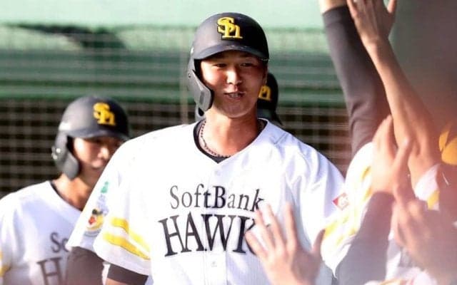 鷹・秋広優人は「30発の可能性」　特筆すべき“大谷翔平級”の武器…大化けへの課題
