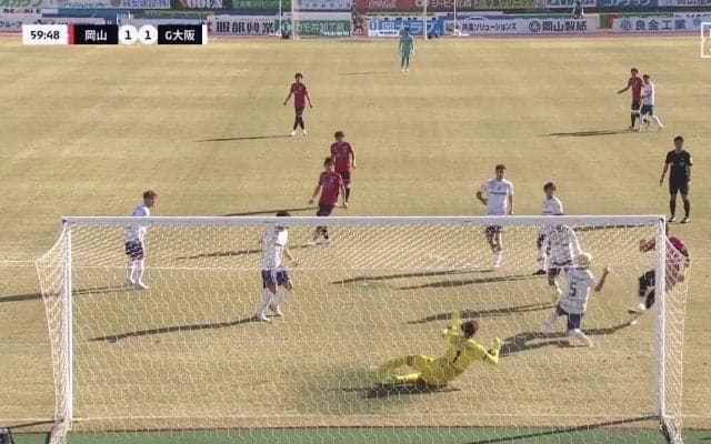 嘘だろ？39歳元日本代表GKが怒涛の3連続シュートを完全ブロック「やばすぎる」「これがベテラン」圧巻の連続セーブにファン衝撃