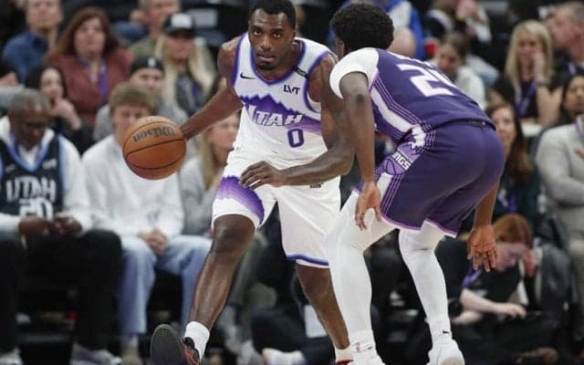 ロケッツ戦で相手選手と衝突…ジャズのビンス・ウィリアムズJr.がACL断裂で今季残り試合全休