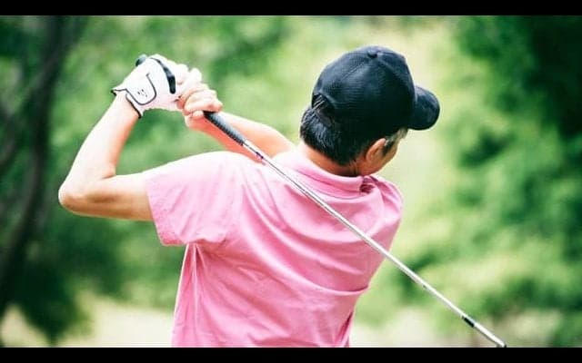 【ゴルフの飛距離を計算】クラブ・スイングスピードごとの早見表