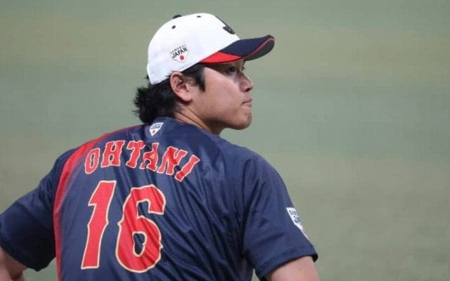 大谷翔平が侍練習で見せた素顔「ニヤニヤが止まらない」　再会した“旧友”「可愛いな」