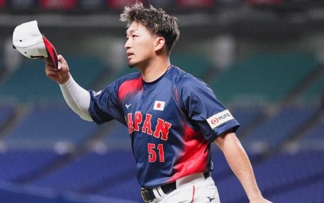 大谷翔平と並んでも…鈴木誠也が「デカすぎる」　侍合流で発見、ファンが驚く“異次元の肉体”