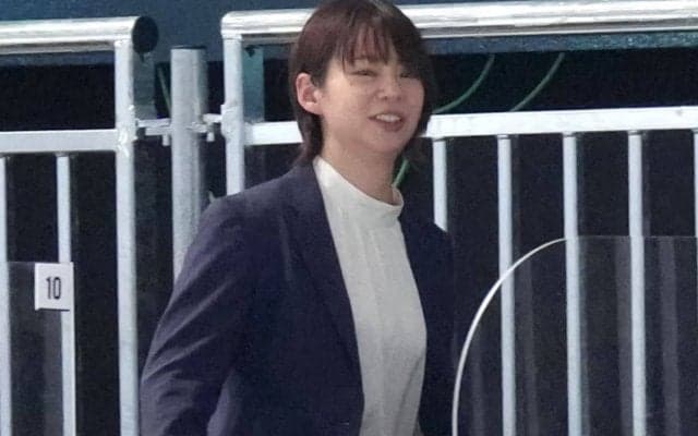 「あかんかわいい」高木菜那の“ふみふみ”動画が反響…「すっぴんが可愛い過ぎて何度も再生しました！」