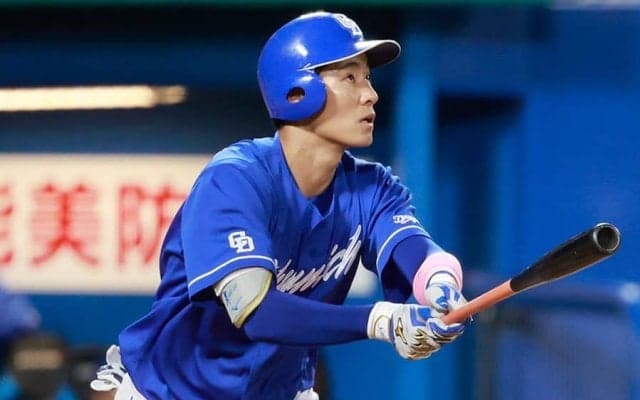 日本代表の試合で…ファンが発見した“違和感”「変わった？」　新ユニに集まった注目