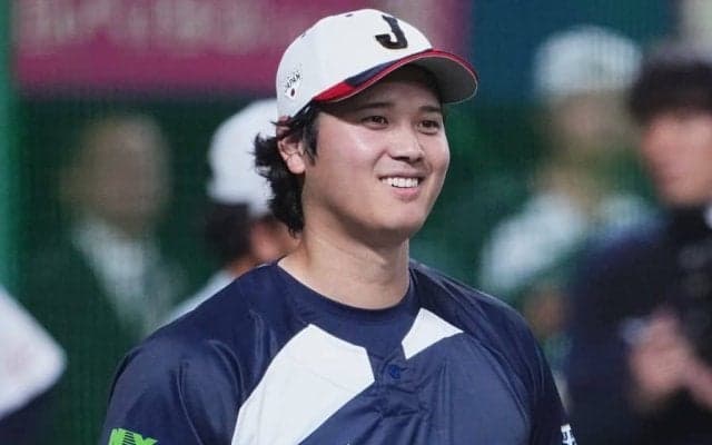 大谷に“狙われた”侍「めっちゃ気に入ってるやんw」　珍光景に爆笑続出「いるいる部室」