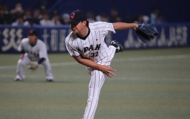 侍Jサポートメンバーの松本健吾が1回零封！東海大菅生の\"先輩後輩対決\"も投ゴロで抑える！【侍ジャパン】