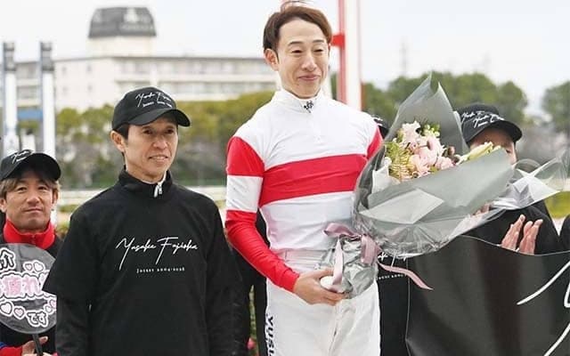 藤岡佑介騎手、最終騎乗を終えてのコメント 「ジョッキーという仕事が本当に大好きでした」