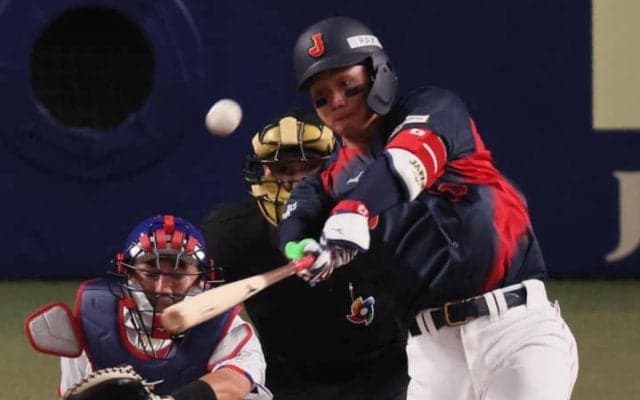 侍ジャパン森下のホームランにネット衝撃「あれで入るのか」「最高かよ!!!」新設のホームランウイングにぶち込むソロをマーク「破壊力えぐすぎ」