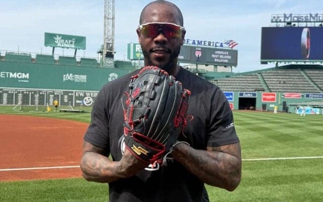 世界最速左腕チャップマン、SSKと異例のアドバイザー契約「Made in Japanのグラブと」