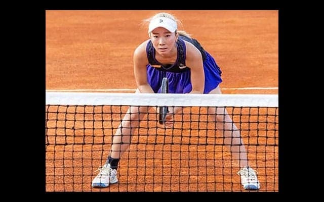  小堀桃子ペア 決勝進出でV王手 