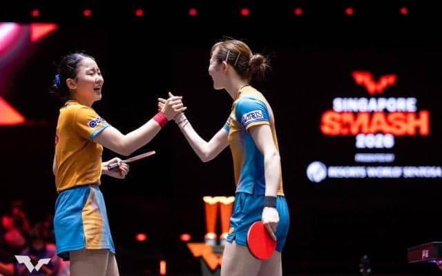 「歴史的偉業を達成」張本美和＆早田ひなの初出場初Vに公式が称賛　好連携見せた“みわひな”ペアが「猛攻で圧倒」【シンガポールスマッシュ】