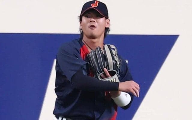 “侍”26歳を「なんで手放した」　育成14位→戦力外経験…超美技披露に「グッときます」