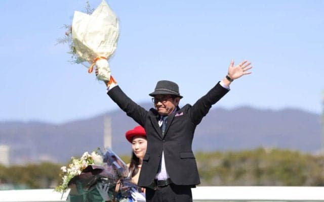 「悔いなく終えられる」佐々木晶三師、感謝を胸に土田稔師も勇退