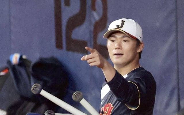 【WBC】山本由伸“本拠地”凱旋！“やり投げ”トレにスタンドから「由伸～」の歓声受ける