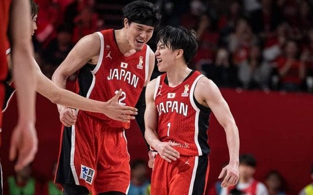 “韓国の守備を無効化”した日本代表の救世主…「アンストッパブル」なP＆Rを生んだ齋藤拓実の観察眼