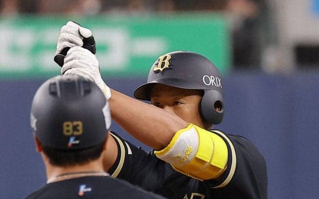 【オリックス】杉本裕太郎「正尚は正尚やった。＃ペッパーミル」元同僚と２Ｓ白い歯キラリ