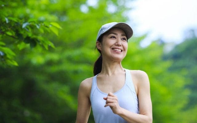 有酸素運動で脂肪燃焼するペースとは？速さより大事な3つの基準