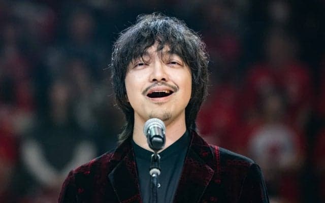 「スゲェ」って言ってる？三浦大知の“唯一無二な国歌独唱”に渡邊雄太がニコニコ！29年ぶり韓国撃破の裏でバズった“密かな話題”【バスケW杯予選】