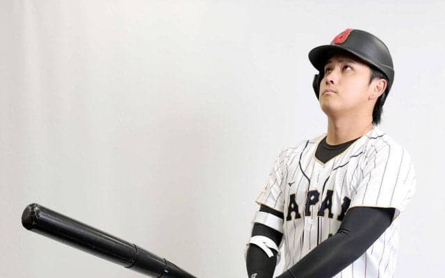 【WBC】大谷翔平と山本由伸が大型ビジョンに登場！？モノマネ芸人登場に場内は大歓声