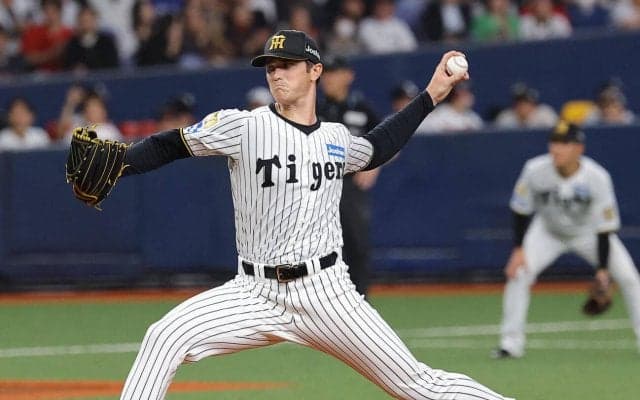 【阪神】新外国人左腕ルーカスが侍相手に来日初登板、自己最速タイ156キロ連発で１回完全