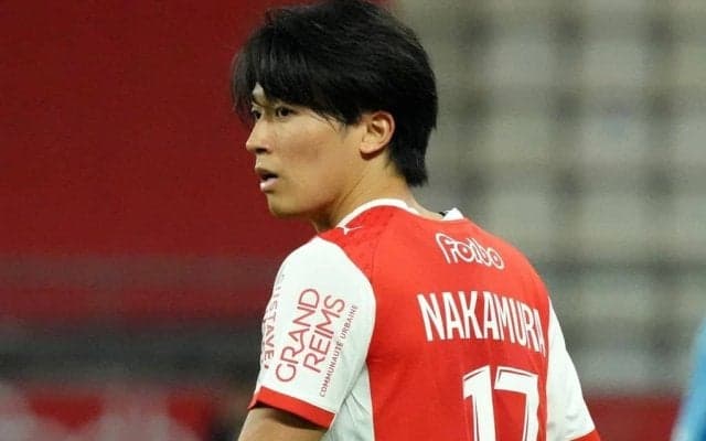 ｢オシャかっこいい｣日本代表MF中村敬斗のパリ私服ショットに反響、モデル級の装いに｢絵になるなぁ｣｢ブラウン最高｣｢美味しそう｣