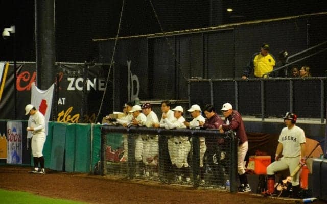 米国遠征中の早大野球部　カリフォルニア州立大ロングビーチ校と練習試合　８－７で接戦制す