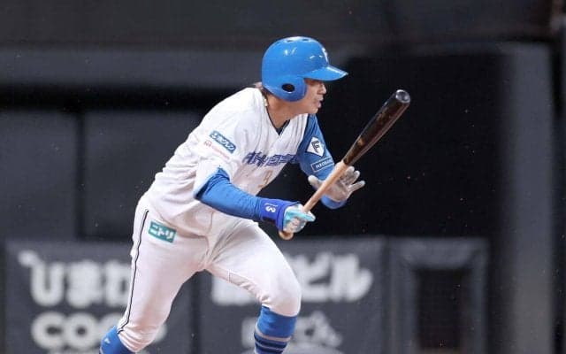 【日本ハム】西川遥輝＆中島卓也「ハルタク」エスコンで初同時出場　中島は先制適時打、西川は…