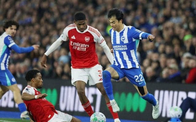 ハーフタイムで交代の三笘薫に地元紙「足首の負傷の可能性あり」失点絡みを指摘し「６点」評価