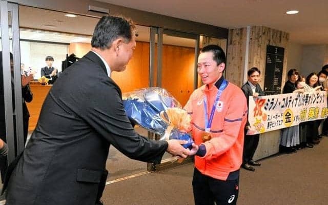 スノボ金の木村選手「期待に応えられたかな」　岡山県から県民栄誉賞