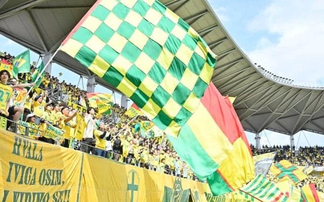 ｢絶対お父さんに土下座案件だ｣千葉サポ歓喜&クラスで人気者“ジェフ専用ランドセル”が爆誕！｢小学生だったら絶対親にねだってた｣｢息子これにしてくれないかな｣